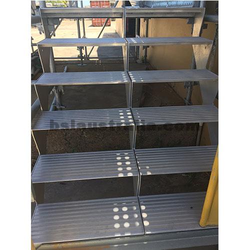 Aluminium-Stretcher-/-Stair--1M - BSL AUSTRALIA Scaffolding Products